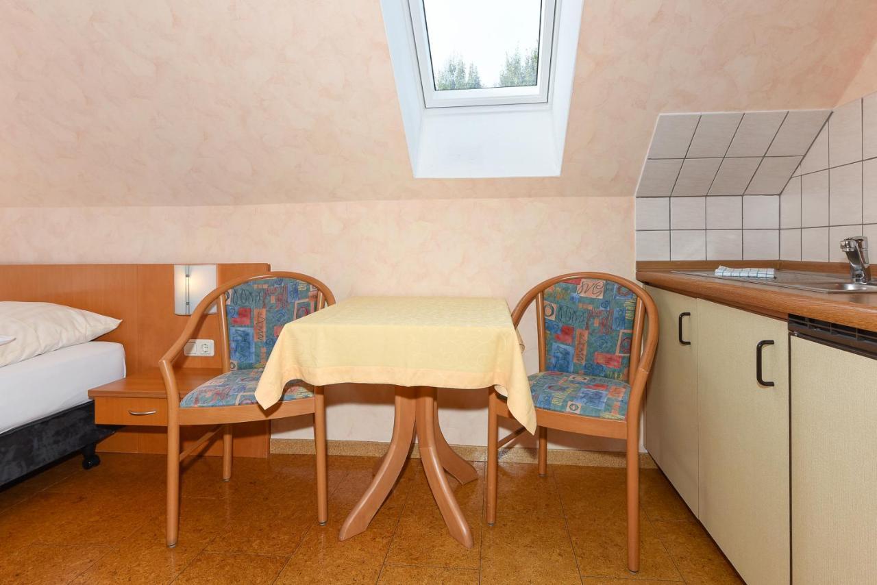 Hotel-Pension Altes Siel Bensersiel Zewnętrze zdjęcie