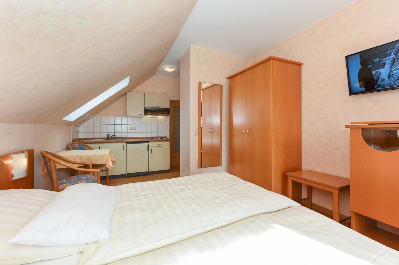 Hotel-Pension Altes Siel Bensersiel Zewnętrze zdjęcie